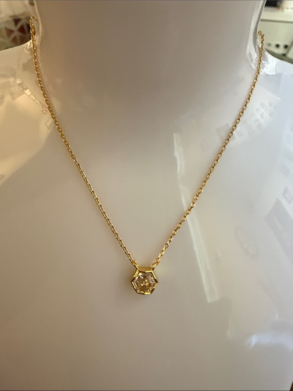 Gold Hexagon Pendant Necklace - Elegant Women's Jewelry